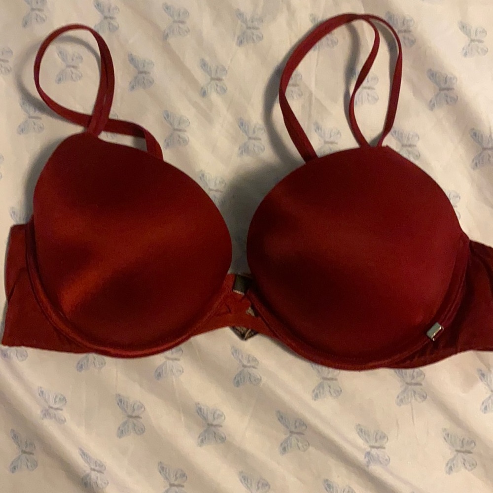 VICTORIA SECRET BRA